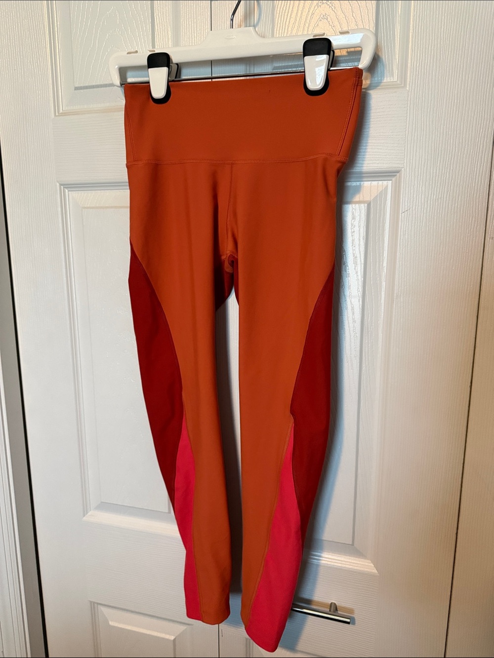 Old Navy Rust and Pink Colorblock womens Leggings